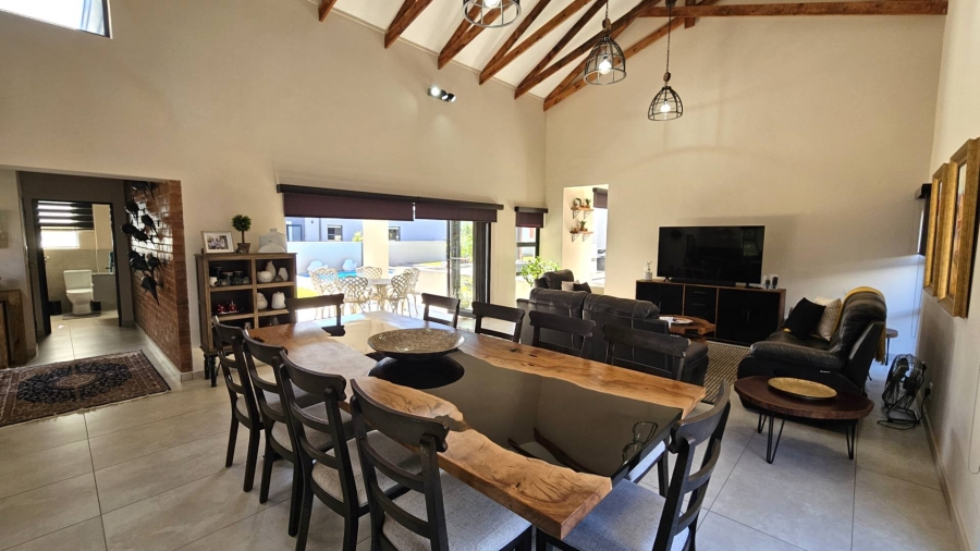 3 Bedroom Property for Sale in Meerhof North West
